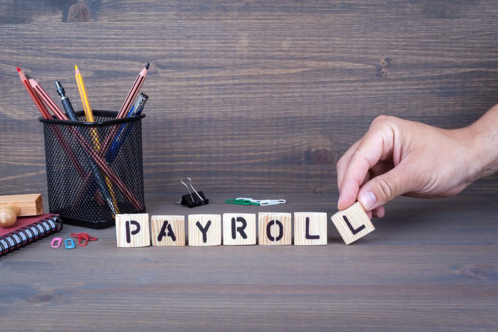 4 Reasons to Outsource Payroll